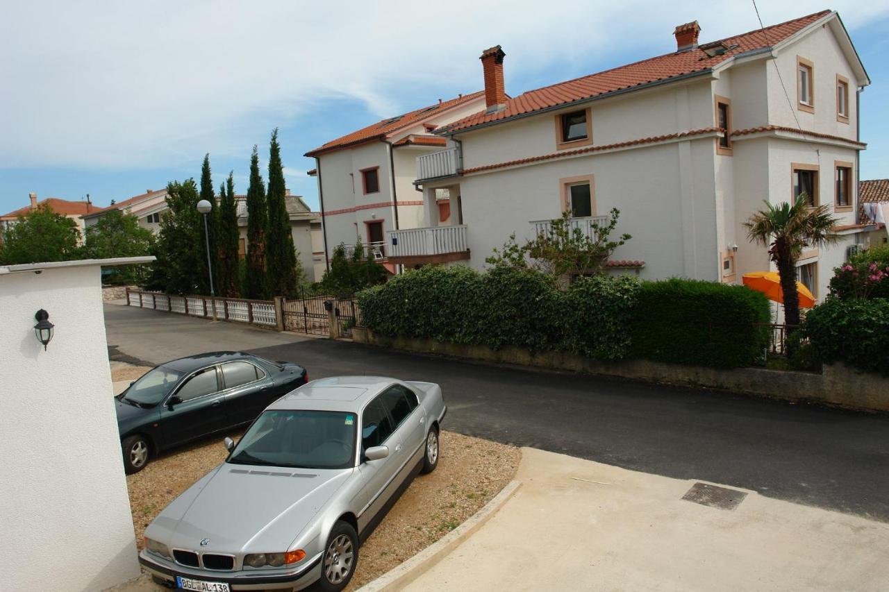 Apartments Karmen 1 Crikvenica Luaran gambar
