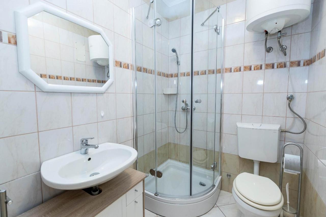 Apartments Karmen 1 Crikvenica Luaran gambar