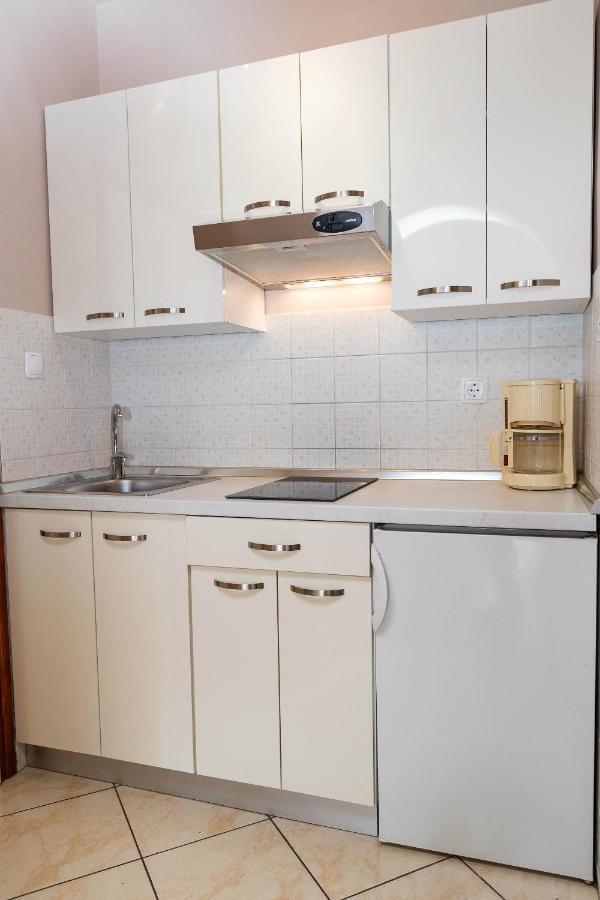 Apartments Karmen 1 Crikvenica Luaran gambar